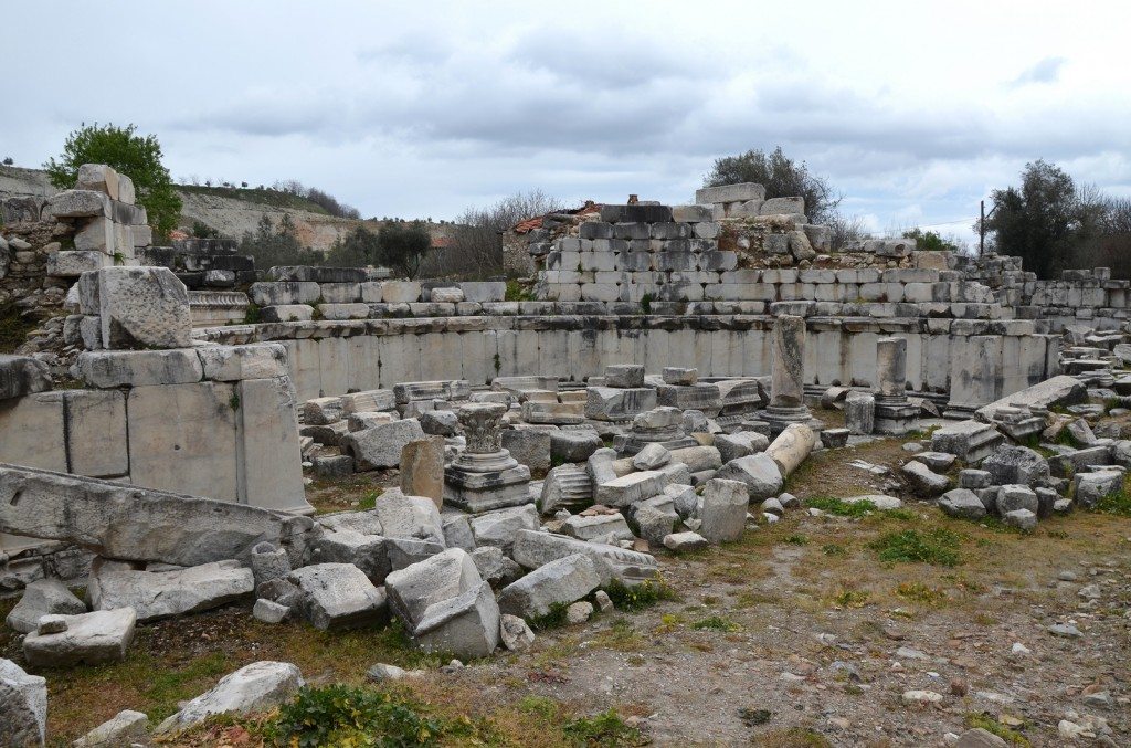 The ruins of the Ephebeion (where the Ephebes would receive instruction on Greek culture) of the impressive Gymnasium, built in the second quarter of the 2nd century BC to the west end of the city.