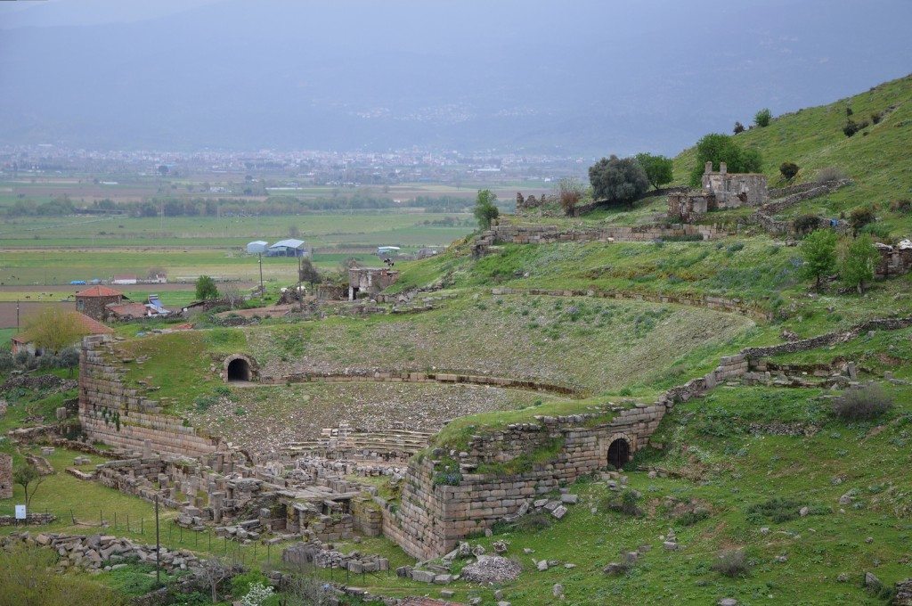 The Hellenistic theate of Alabanda, located on a natural south-facing hillside. The theatre could hold 6,000 spectators in its early phase. In the Imperial period, gladiator and animal combats were increasingly in demand, and a new design was created to fill these needs.