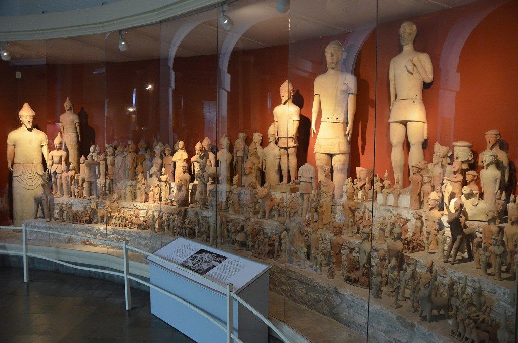Agia Irini clay votive figurines, 7th - 6th centuy BC, Cyprus Museum, Nicosia